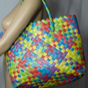 Colorful Woven Tote/Beach Bag Diagonal pattern